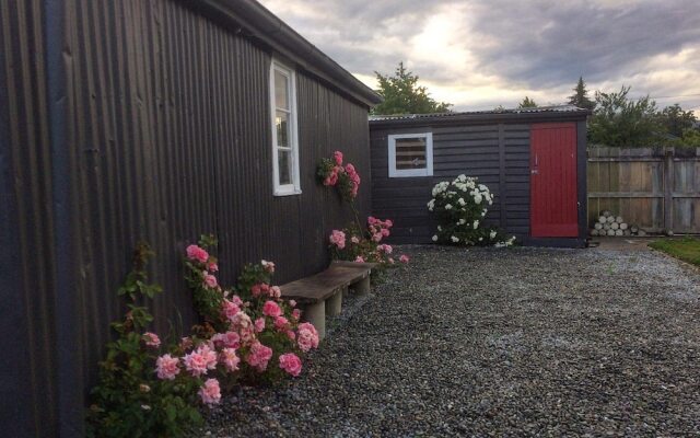 Apple Tree Hideaway
