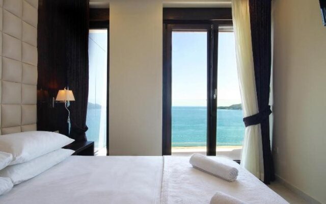Hotel Shine