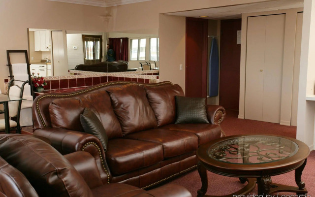 Travelodge by Wyndham Grande Prairie