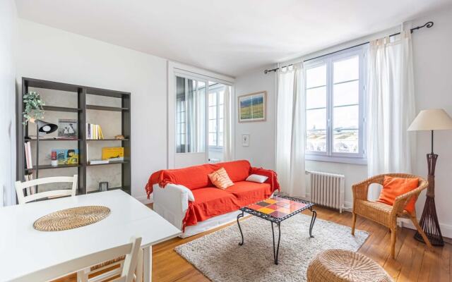 Nice Apartment for 4 Guests - Stade Chaban Delmas