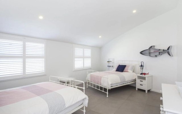 Harrington Crescent 43 Bawley Point – Guest Rooms – Bawley Point