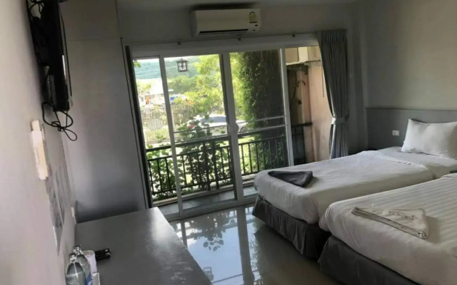 Rose Villa Resort