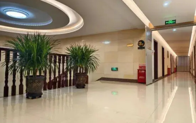 Nalati Jiahui Muge Hotel