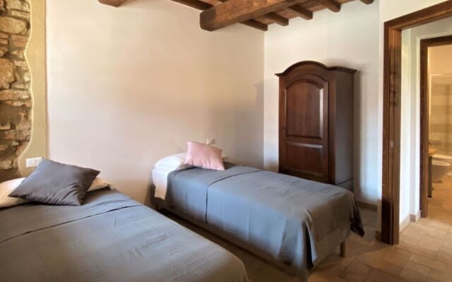 House Saxum Guardistallo