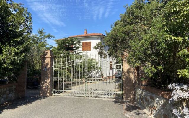 Apartment Sonia Riparbella