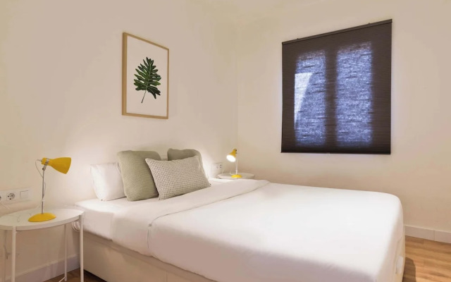 Urban Chill Apartments By Olala Homes