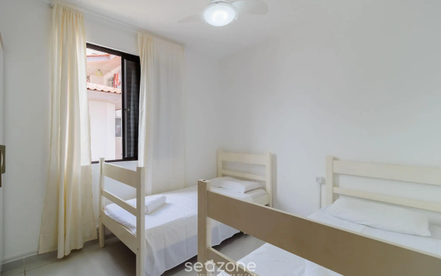 Apto lindo a 350m da Praia de Canasvieiras ACE0201