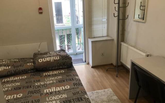 Mister Econom Hotel - Hostel
