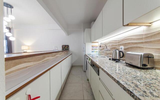 B57 - Marachique 2 Bed Flat