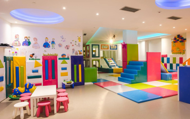 Kalamper Hotel & Spa