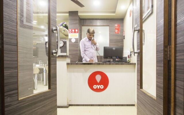 OYO Flagship 10078 Hotel Shriniwas Executive