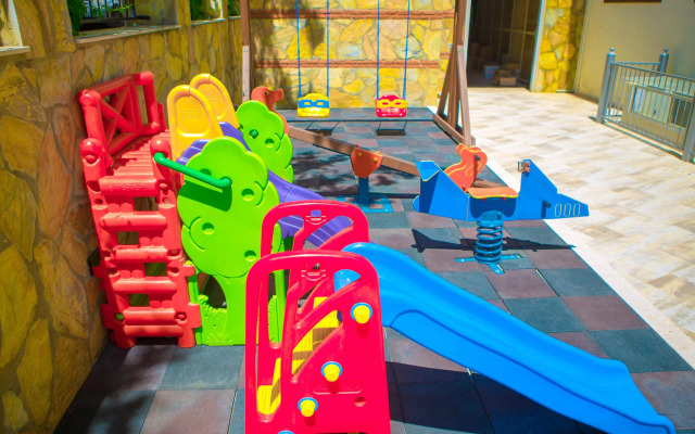 Villa Sunflower Hotel