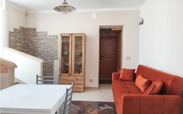 Amazing Apartment in Selva di Fasano With Wifi and 2 Bedrooms