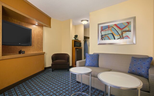 Fairfield Inn & Suites Minneapolis-St. Paul Airport