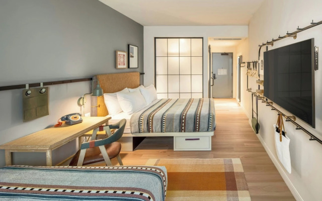 Moxy Cincinnati Downtown