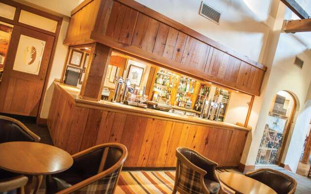 North Lakes Hotel And Spa