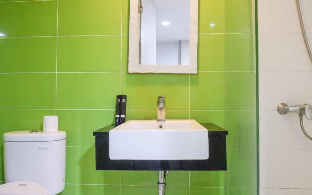 Best View & Cozy Studio Apartment at The Square Surabaya