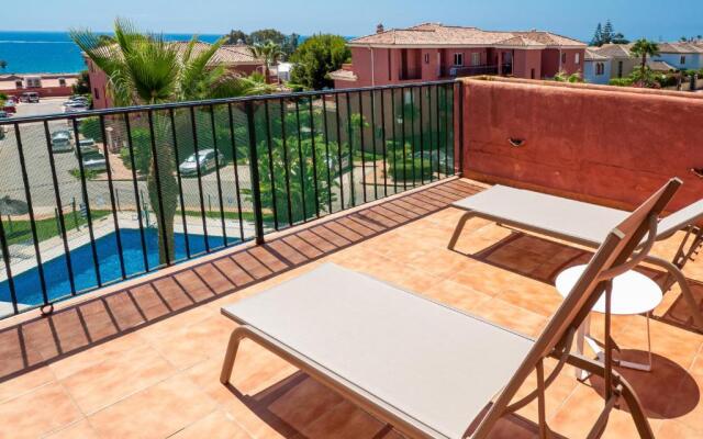 2308- 2bedrooms apt with stunning sea view-terrace