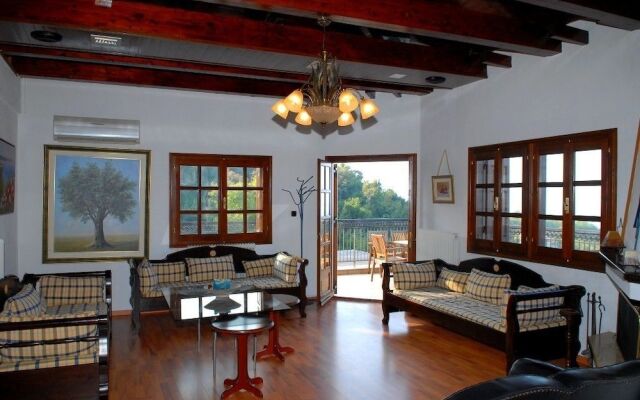 Aglaida Hotel