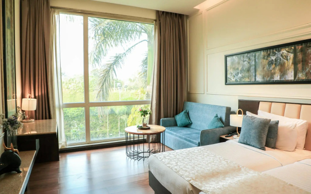 Park Boulevard Hotel