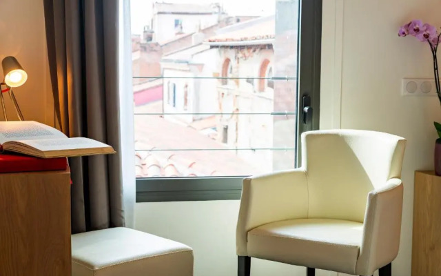 Hôtel Le Père Léon