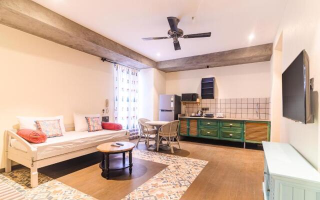 Bougainvilla Apartment