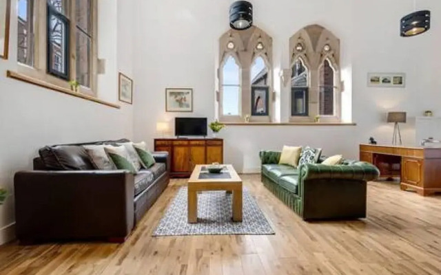 Host Stay Belvidere Church
