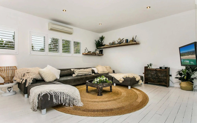 The Cactus Rose Villa