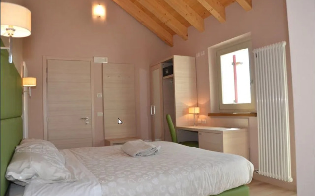 Malga Zebari Country House