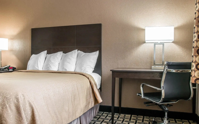 Quality Inn Grand Rapids South-Byron Center