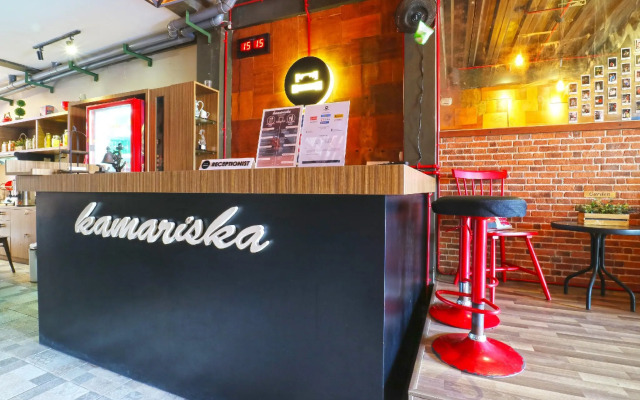 Kamariska Hostel