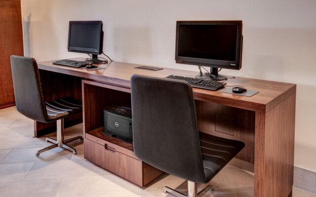 Sheraton Eatontown Hotel