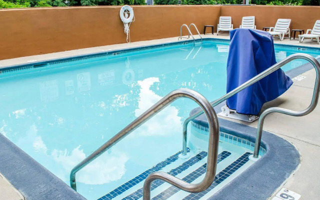 Comfort Inn Mechanicsburg - Harrisburg South