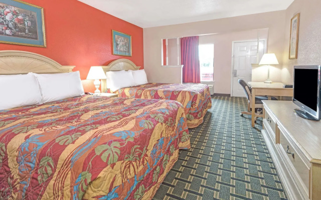Days Inn & Suites Osceola AR