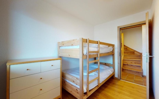 Cozy apartment in Veysonnaz, close to the slopes of the 4 Valleys – Guest Rooms – Veysonnaz