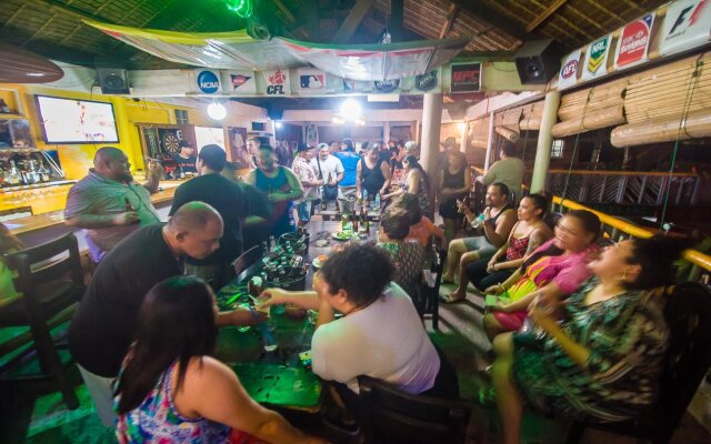 Jeepney Hostel and Kite Resort