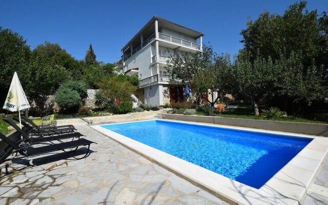 Apartment Srsic