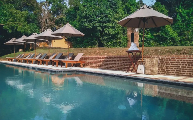 Lunuganga Estate
