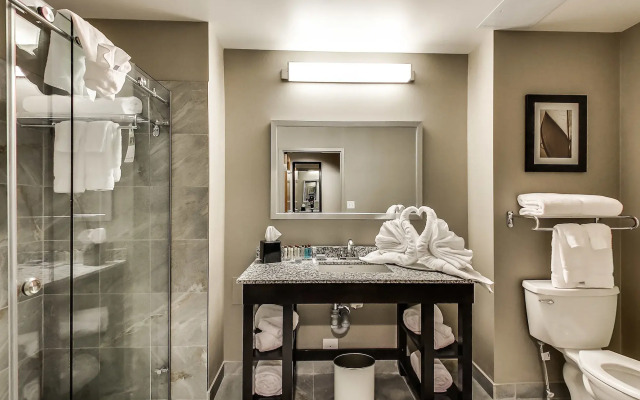 Radisson Hotel Edmonton Airport