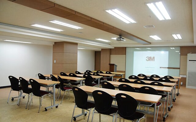 Gapyeong Riverville Pension