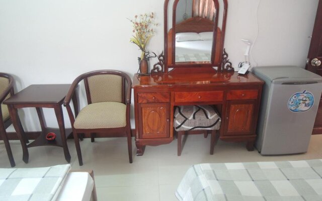 Ngoc Quynh Hotel