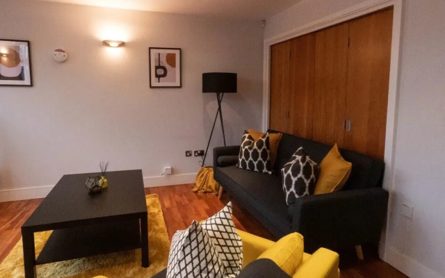 Modern Luxury 2 Bed Apartment