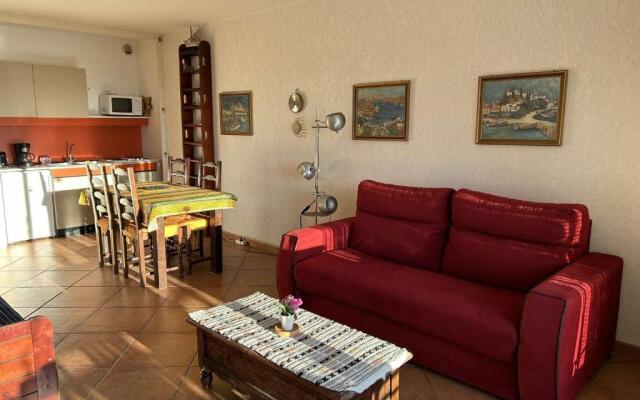 Appartement Port Camargue, 1 Pièce, 4 Personnes - Fr-1-250-41