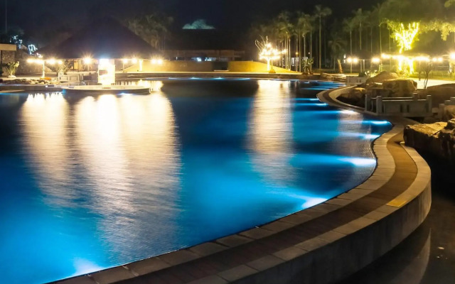Thung Nham Hotel & Resort