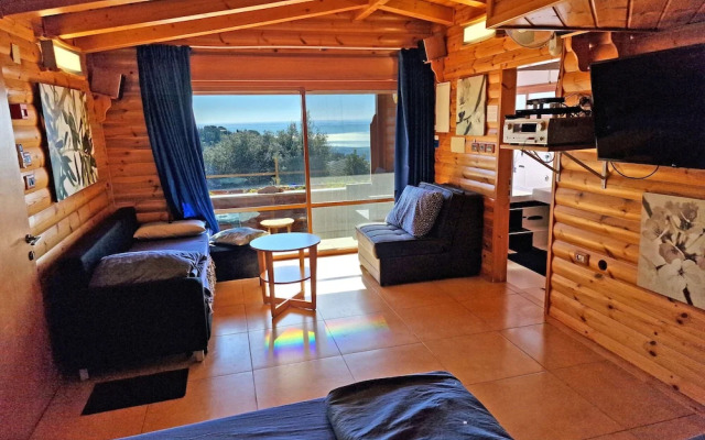 Ohn-Bar Guesthouse