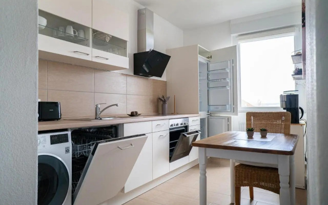 Beautiful Apartment in town centre (TLA/TDY/TLF)