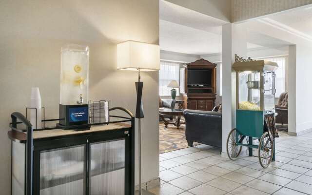 Quality Inn & Suites