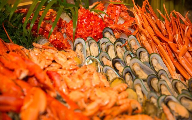 Gehua New Century Hotel