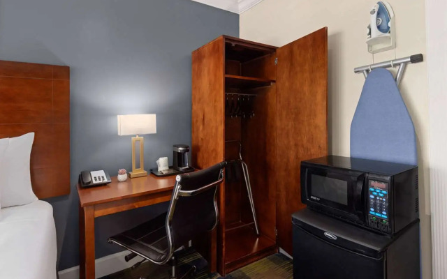 Travelodge by Wyndham by Fisherman's Wharf