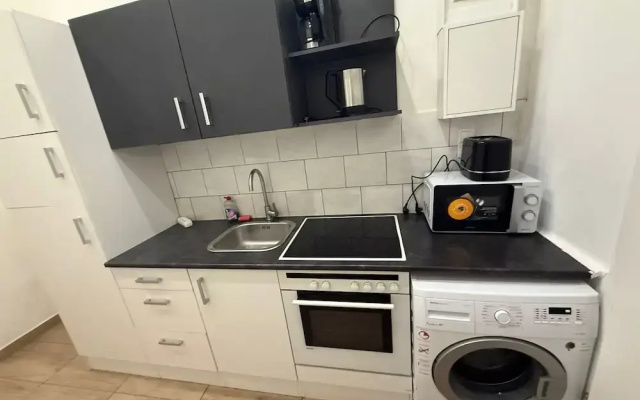 Stylish 1BR Apartment City Center